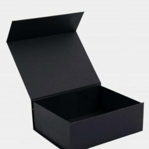 Luxury Black box with magnetic lid
